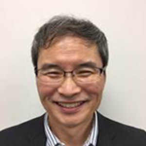 Dr. Kee Moon